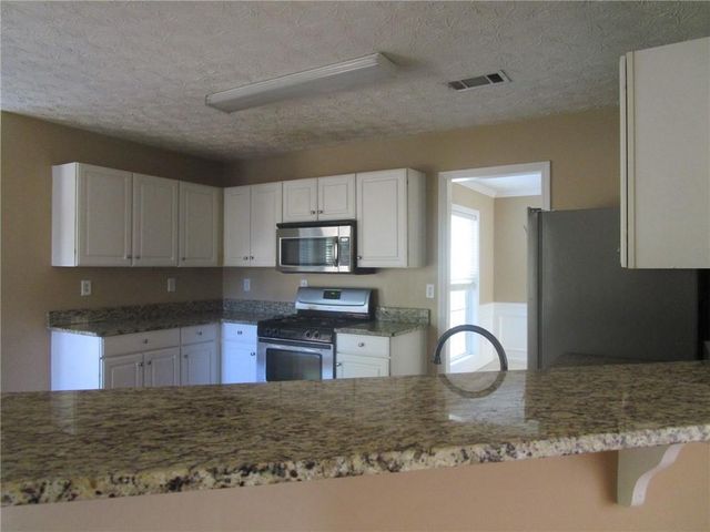 2825 Factor Walk Boulevard, Suwanee, GA 30024