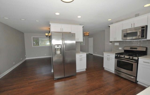 16121 S 88th Avenue, Orland Park, IL 60462
