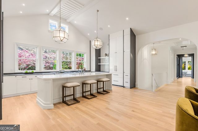 1323 N Highland Avenue NE, Atlanta, GA 30306