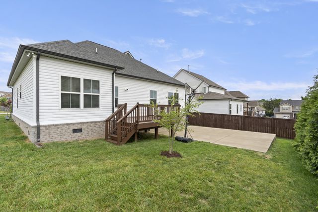 5905 Covent Ln, Smyrna, TN 37167