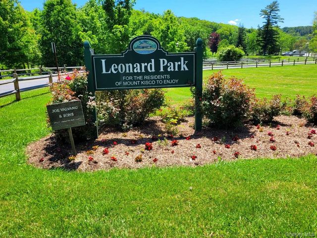 31 Timber Ridge, Mount Kisco, NY 10549