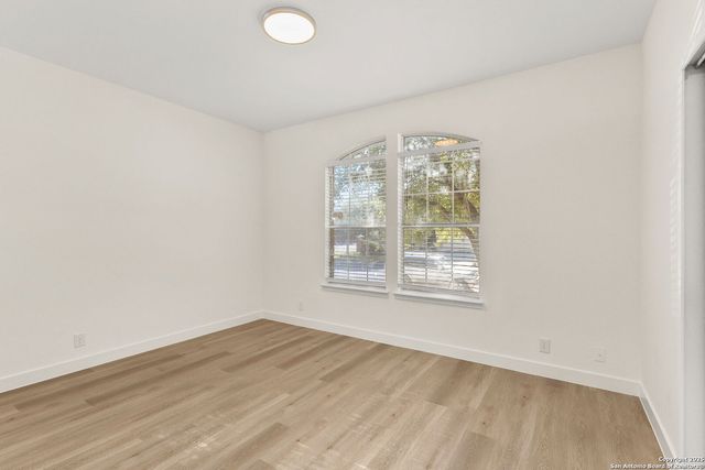 570 American Flag, Schertz, TX 78108