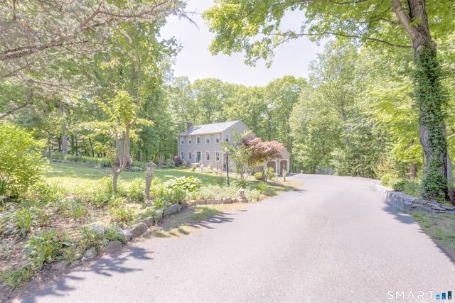 163 West View Road, Southbury, CT 06488