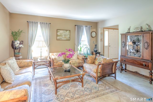 163 West View Road, Southbury, CT 06488