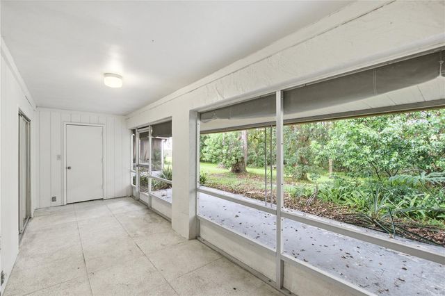 520 WINDMEADOWS STREET 520, Altamonte Springs, FL 32701