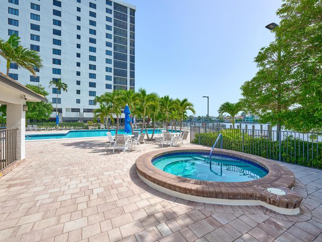 3420 S Ocean Boulevard 11r, Highland Beach, FL 33487