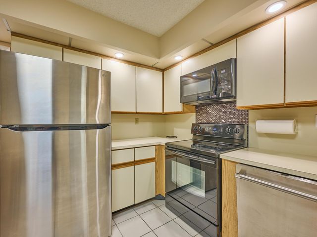 3420 S Ocean Boulevard 11r, Highland Beach, FL 33487