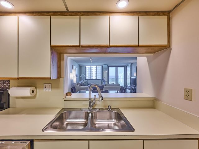 3420 S Ocean Boulevard 11r, Highland Beach, FL 33487