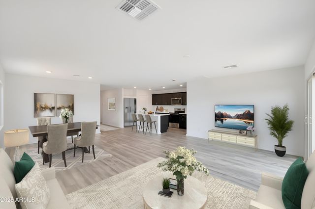 1358 W TIGUA Way, Coolidge, AZ 85128