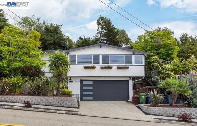 18650 Center St, Castro Valley, CA 94546