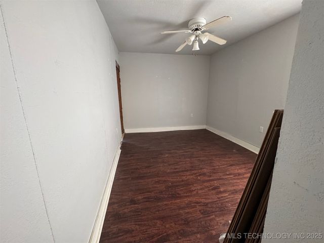 345 E Cumberland Avenue, Stringtown, OK 74569