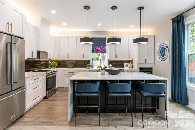 99 Timber Ridge Circle, Leicester, NC 28748