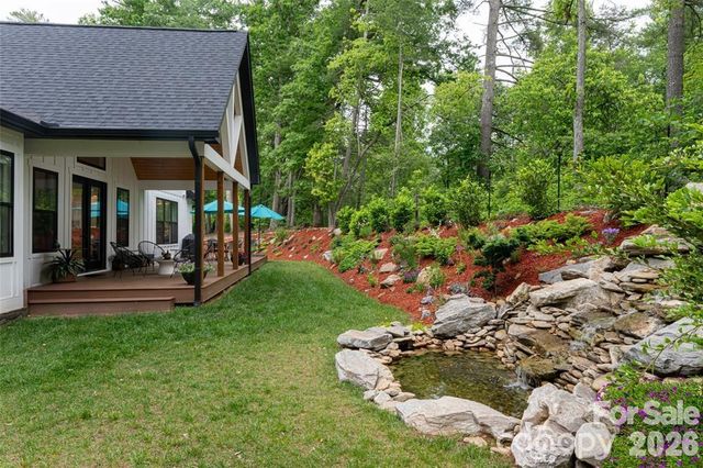 99 Timber Ridge Circle, Leicester, NC 28748
