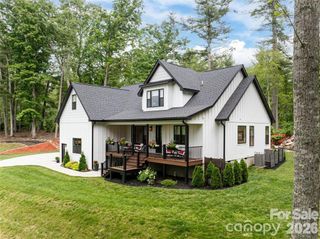 99 Timber Ridge Circle, Leicester, NC 28748