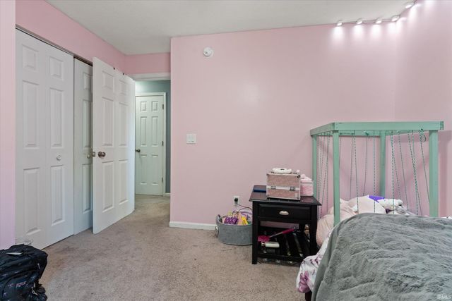 1806 Woodland Drive, Elkhart, IN 46514