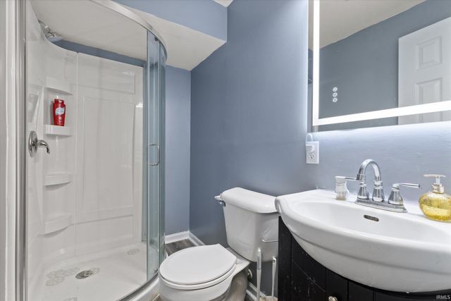 1806 Woodland Drive, Elkhart, IN 46514