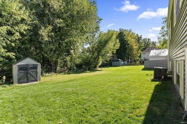1806 Woodland Drive, Elkhart, IN 46514