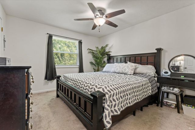 1806 Woodland Drive, Elkhart, IN 46514