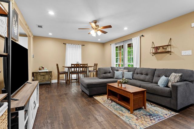 1517 Oneal Street, Greenville, TX 75401