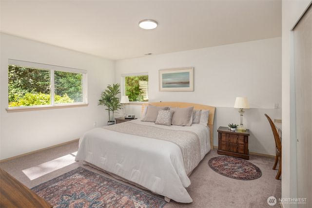 21641 SE 249th Street, Maple Valley, WA 98038