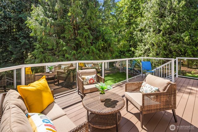 21641 SE 249th Street, Maple Valley, WA 98038