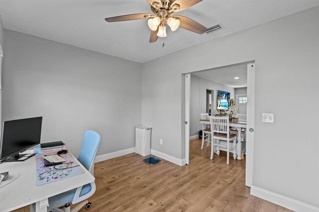 620 N B Street, Lake Worth Beach, FL 33460