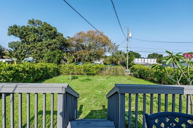 620 N B Street, Lake Worth Beach, FL 33460