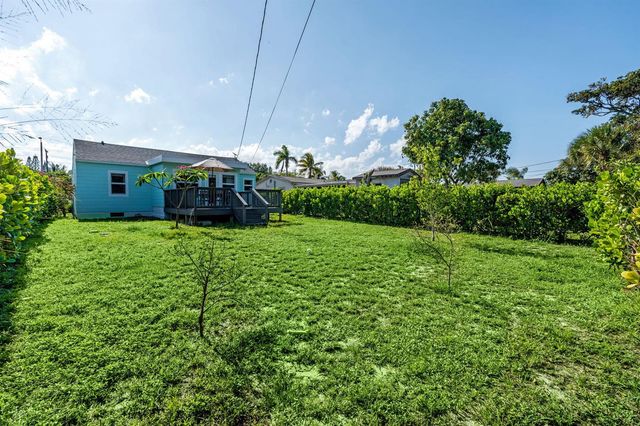 620 N B Street, Lake Worth Beach, FL 33460