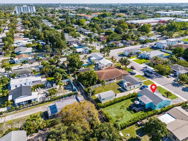 620 N B Street, Lake Worth Beach, FL 33460