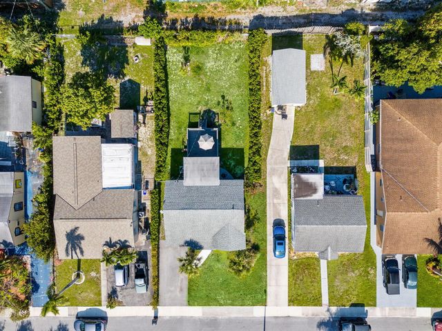 620 N B Street, Lake Worth Beach, FL 33460