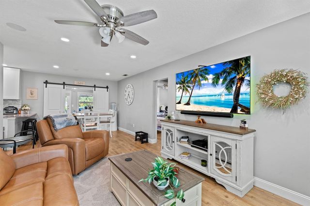 620 N B Street, Lake Worth Beach, FL 33460