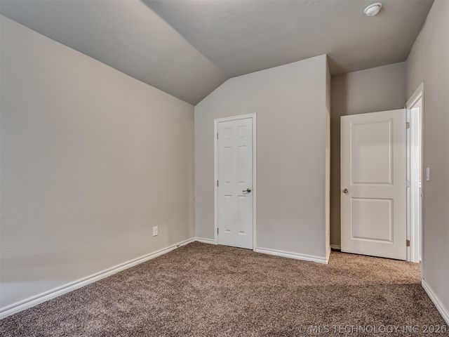 11133 NW 95th Court, Yukon, OK 73099