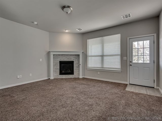 11133 NW 95th Court, Yukon, OK 73099