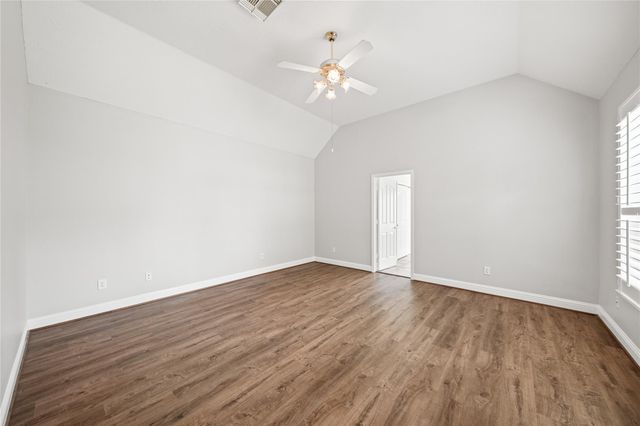 705 Hidden Oak Lane, Friendswood, TX 77546