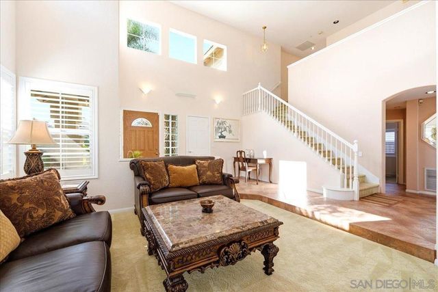 2279 Bear Rock, Escondido, CA 92026