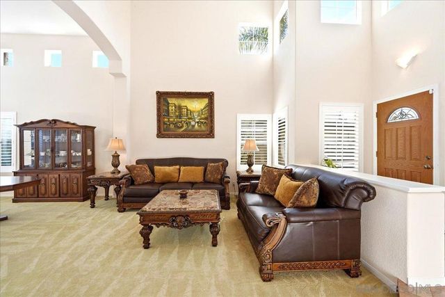 2279 Bear Rock, Escondido, CA 92026