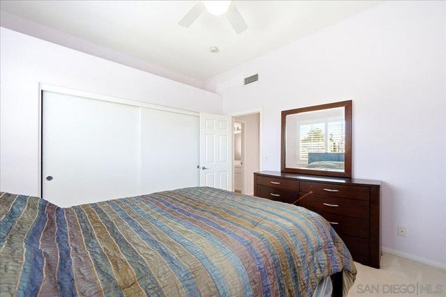 2279 Bear Rock, Escondido, CA 92026
