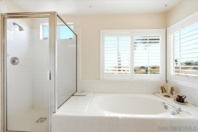 2279 Bear Rock, Escondido, CA 92026