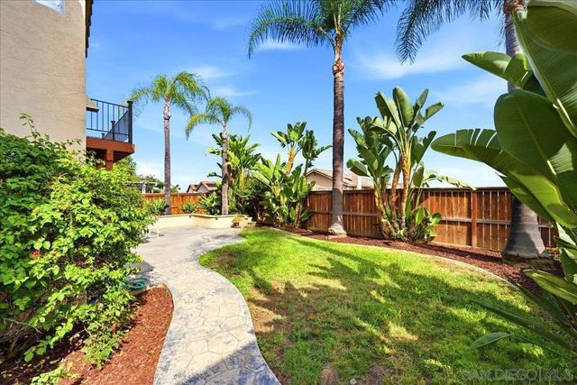 2279 Bear Rock, Escondido, CA 92026