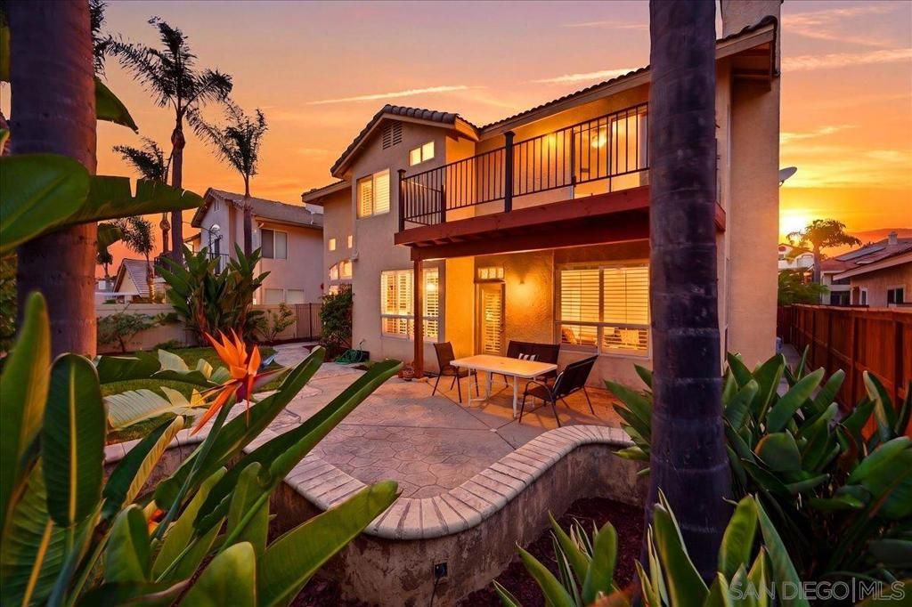2279 Bear Rock, Escondido, CA 92026