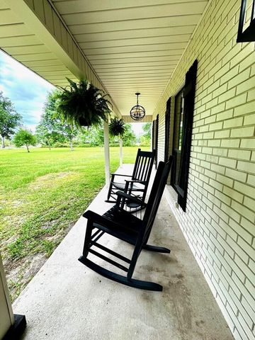 3099 Longfellow Dr., Bay St. Louis, MS 39520