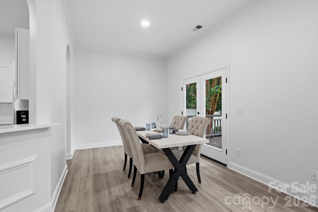 3412 Pondridge Court, Charlotte, NC 28269