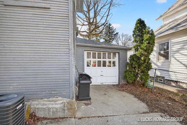 901 Second Street Nw, City Of Grand Rapids, MI 49504
