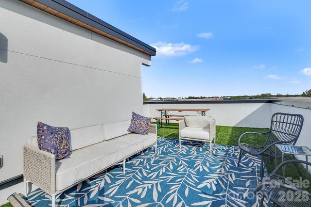 1302 E 10th Street, Charlotte, NC 28204