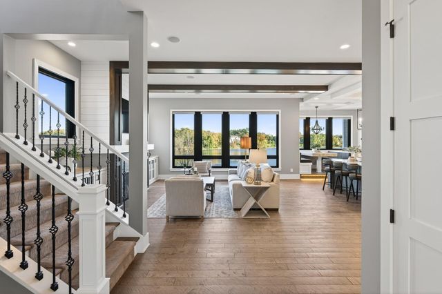 525 Smithtown Court, Victoria, MN 55331