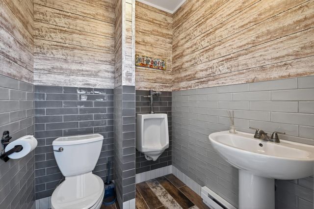 525 Smithtown Court, Victoria, MN 55331