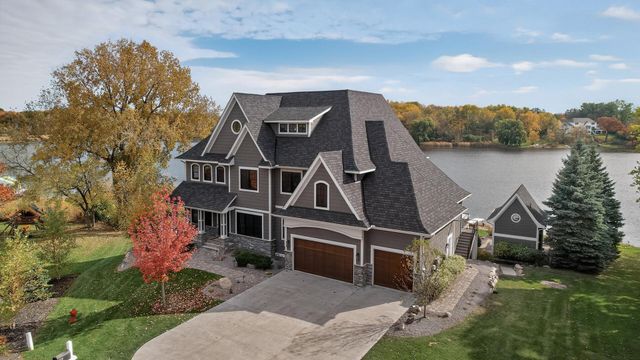 525 Smithtown Court, Victoria, MN 55331