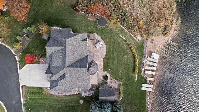 525 Smithtown Court, Victoria, MN 55331