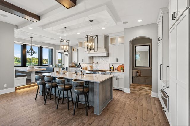 525 Smithtown Court, Victoria, MN 55331