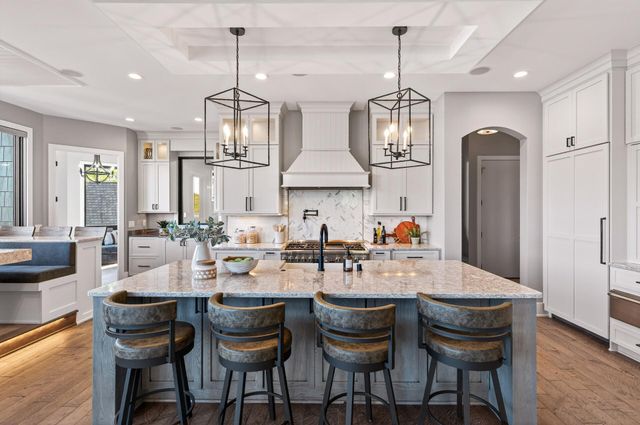 525 Smithtown Court, Victoria, MN 55331